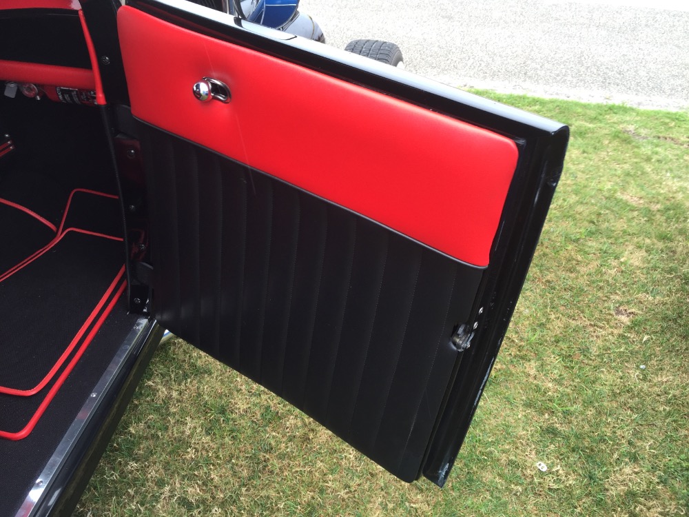 Used 1932 Ford Highboy Roadster Magazine car-Purchased from BUILDER- Show piece- Street Rodder magazine- | Mundelein, IL