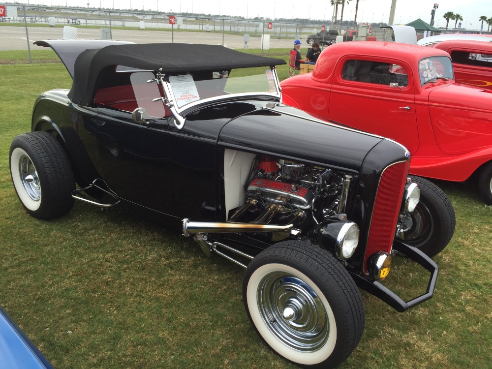 Used 1932 Ford Highboy Roadster Magazine car-Purchased from BUILDER- Show piece- Street Rodder magazine- | Mundelein, IL