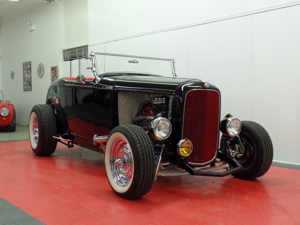 Used 1932 Ford Highboy Roadster Magazine car-Purchased from BUILDER- Show piece- Street Rodder magazine- | Mundelein, IL