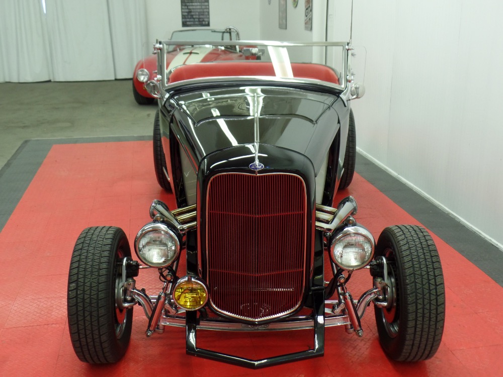 Used 1932 Ford Highboy Roadster Magazine car-Purchased from BUILDER- Show piece- Street Rodder magazine- | Mundelein, IL