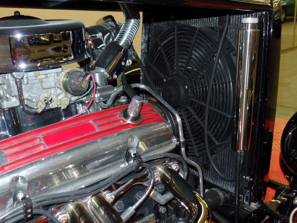 Used 1932 Ford Highboy Roadster Magazine car-Purchased from BUILDER- Show piece- Street Rodder magazine- | Mundelein, IL