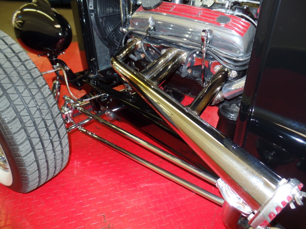Used 1932 Ford Highboy Roadster Magazine car-Purchased from BUILDER- Show piece- Street Rodder magazine- | Mundelein, IL