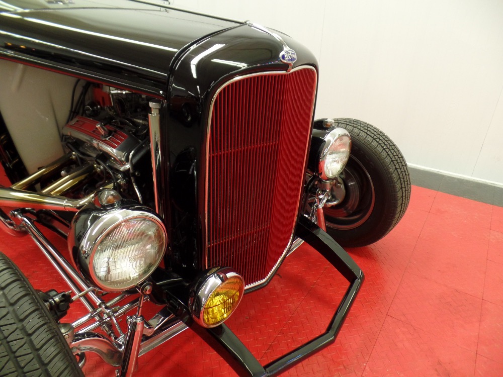 Used 1932 Ford Highboy Roadster Magazine car-Purchased from BUILDER- Show piece- Street Rodder magazine- | Mundelein, IL