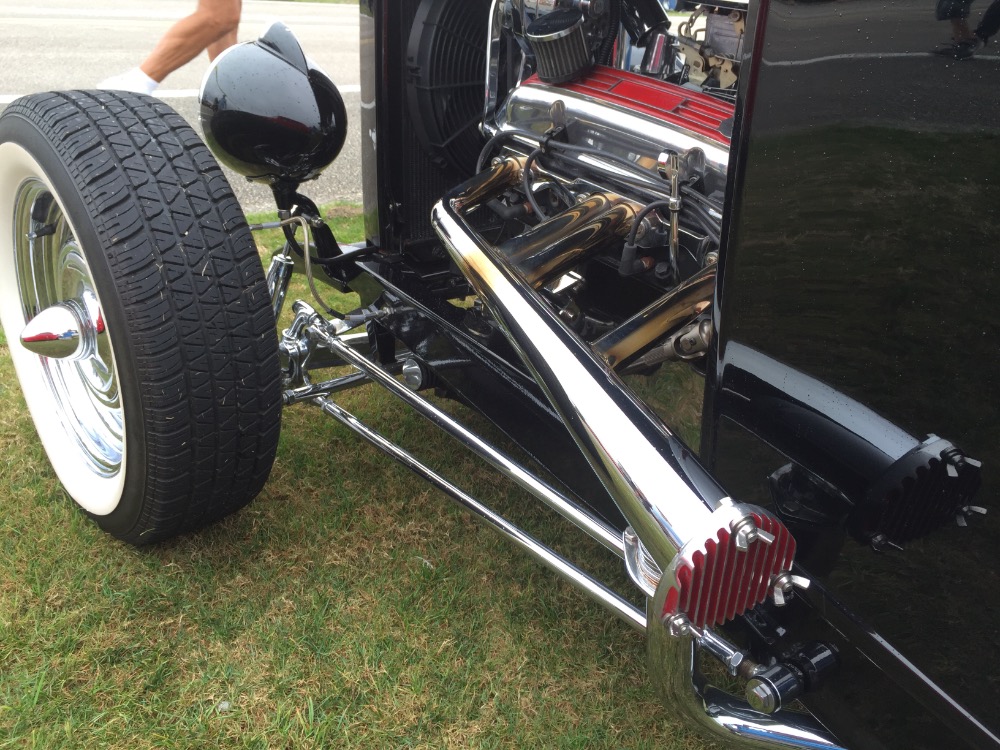 Used 1932 Ford Highboy Roadster Magazine car-Purchased from BUILDER- Show piece- Street Rodder magazine- | Mundelein, IL