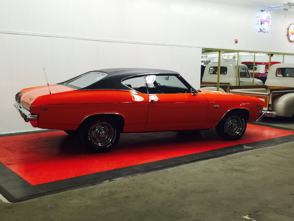 Used 1969 Chevrolet Chevelle SS396- Big block with SS emblems | Mundelein, IL