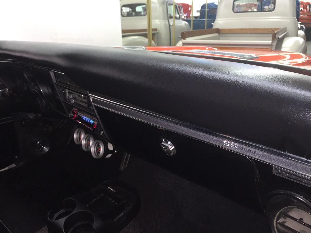 Used 1969 Chevrolet Chevelle SS396- Big block with SS emblems | Mundelein, IL