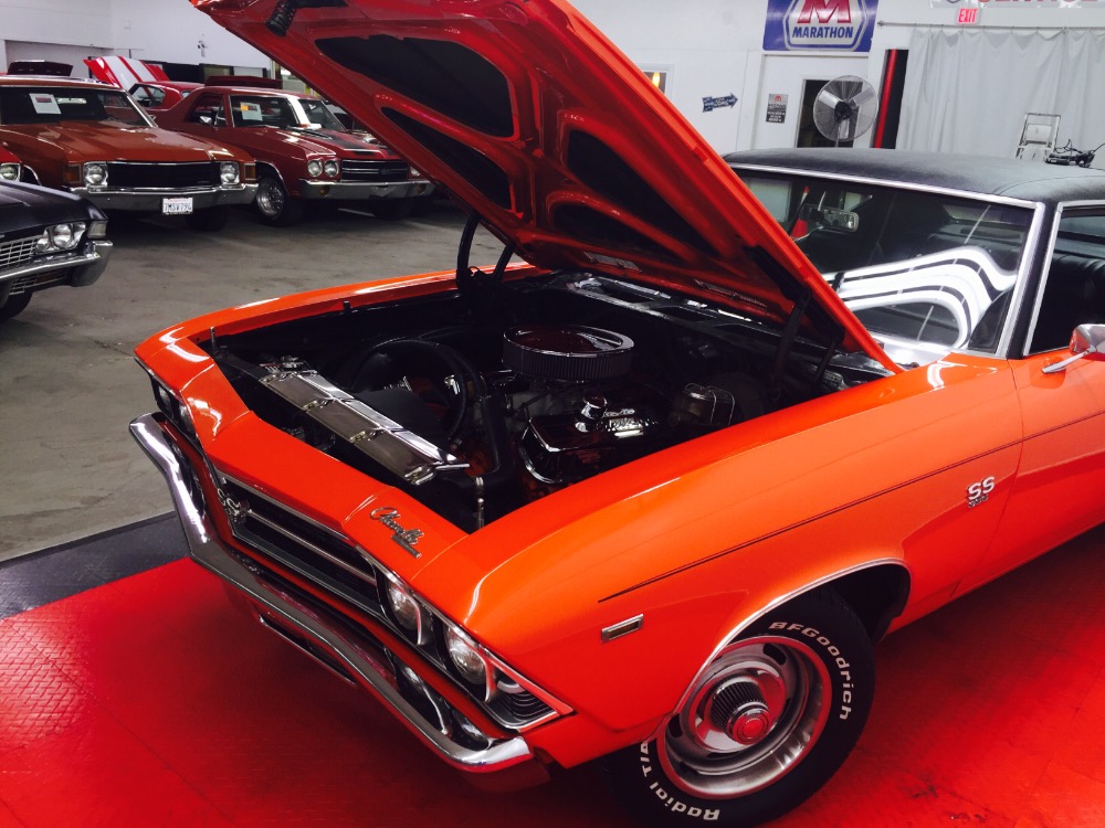 Used 1969 Chevrolet Chevelle SS396- Big block with SS emblems | Mundelein, IL