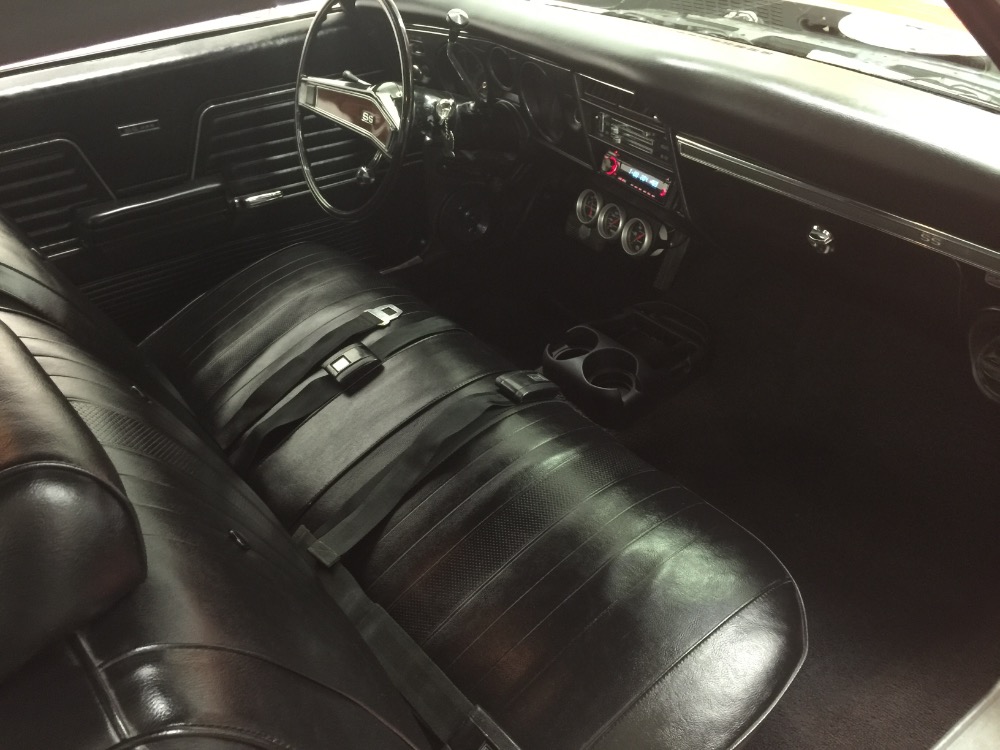 Used 1969 Chevrolet Chevelle SS396- Big block with SS emblems | Mundelein, IL