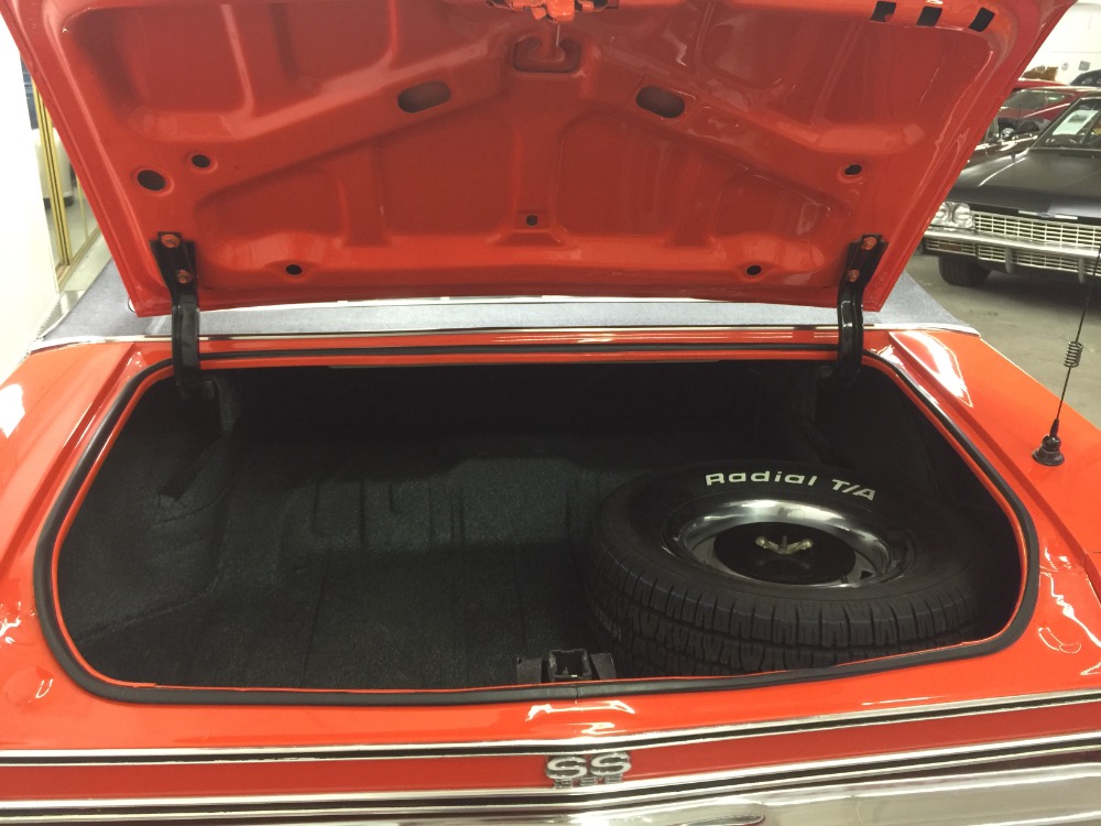 Used 1969 Chevrolet Chevelle SS396- Big block with SS emblems | Mundelein, IL