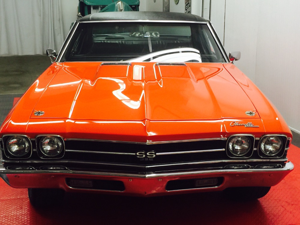 Used 1969 Chevrolet Chevelle SS396- Big block with SS emblems | Mundelein, IL
