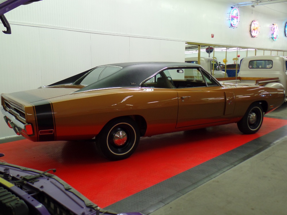 Used 1970 Dodge Charger R/T 440-FULL RESTORED-NUMBERS MATCH-1 OWNER-52,000 ORIGINAL MILES-SEE VIDEO | Mundelein, IL