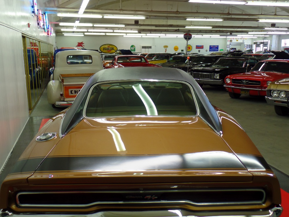 Used 1970 Dodge Charger R/T 440-FULL RESTORED-NUMBERS MATCH-1 OWNER-52,000 ORIGINAL MILES-SEE VIDEO | Mundelein, IL