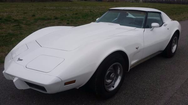 Used 1977 Chevrolet Corvette -NEW PAINT JOB- | Mundelein, IL