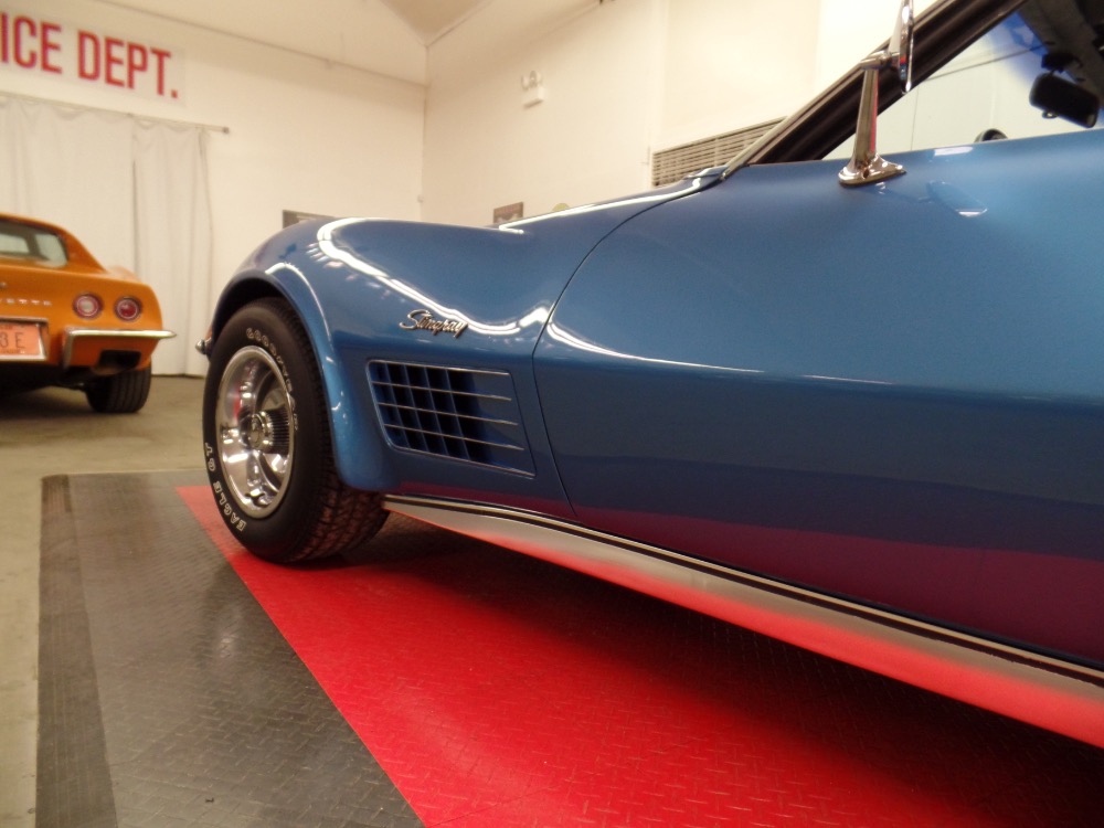 Used 1970 Chevrolet Corvette SHARP CONVERTIBLE-FACTORY CODE 976--Mulsanne Blue | Mundelein, IL