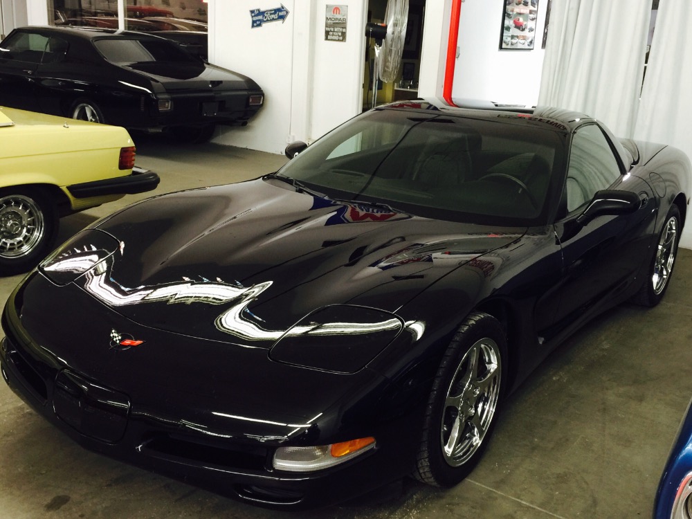 Used 1998 Chevrolet Corvette -ONLY 34,798 ORIGINAL MILES-GARAGE KEPT-BLACK ON BLACK C5-2 TOPS | Mundelein, IL