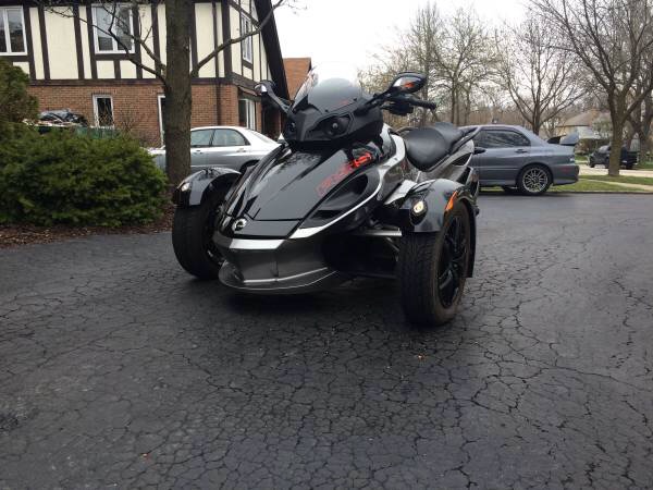 Used 2012 Can Am Spyder RS-S Like new condition-One owner | Mundelein, IL