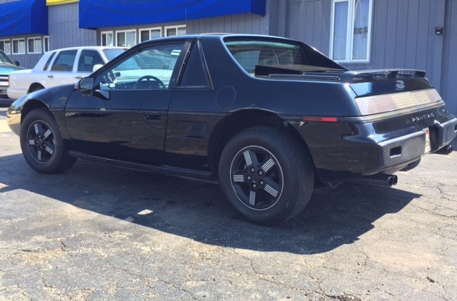 Used 1984 Pontiac Fiero -THE ULTIMATE SLEEPER ZZ1-SEE VIDEO- | Mundelein, IL