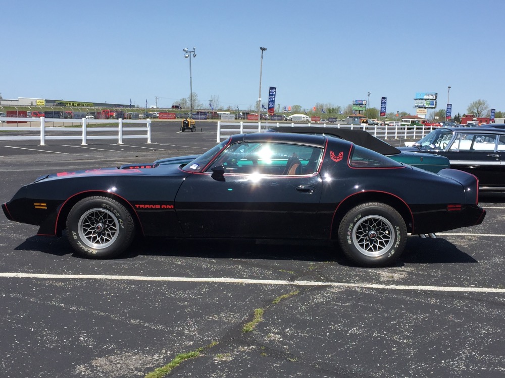 Used 1979 Pontiac Formula/Trans Am Nice paint- Well maintained with T Tops | Mundelein, IL