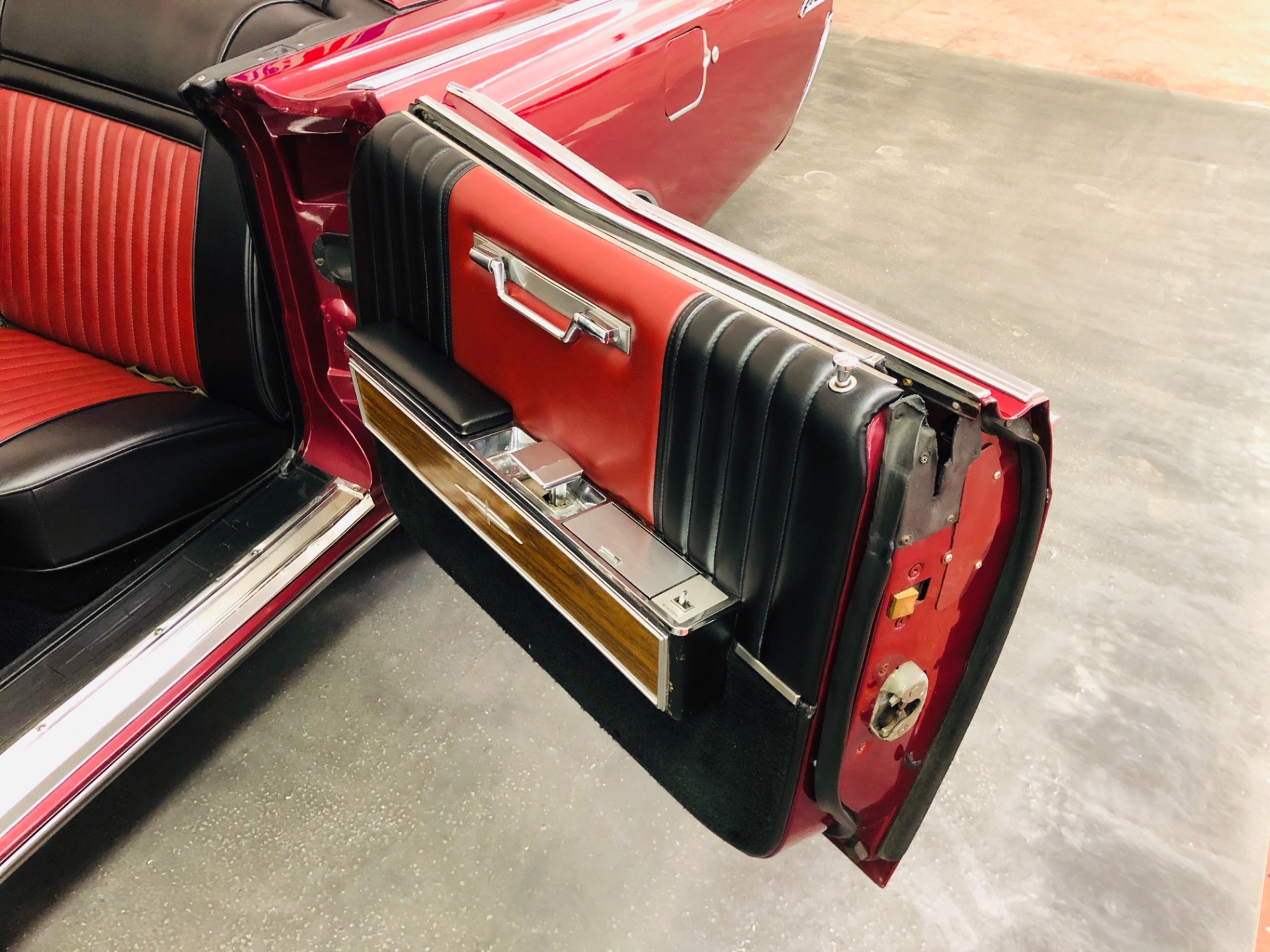 Used 1967 Lincoln Continental CLEAN CONVERTIBLE SUICIDE CAR-CLEARANCE PRICE-SEE VIDEO | Mundelein, IL
