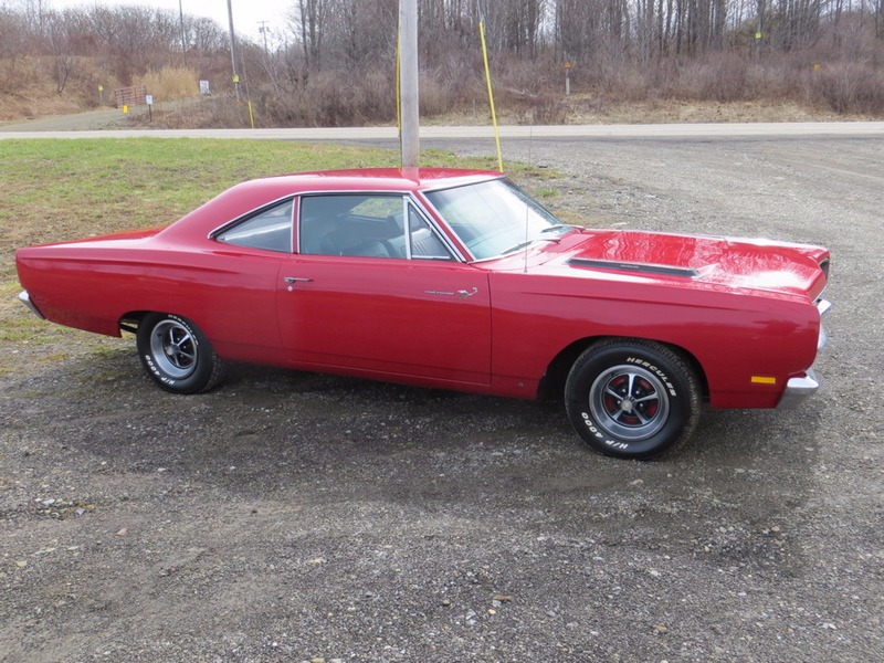 Used 1969 Plymouth Road Runner -MATCHING NUMBERS- | Mundelein, IL