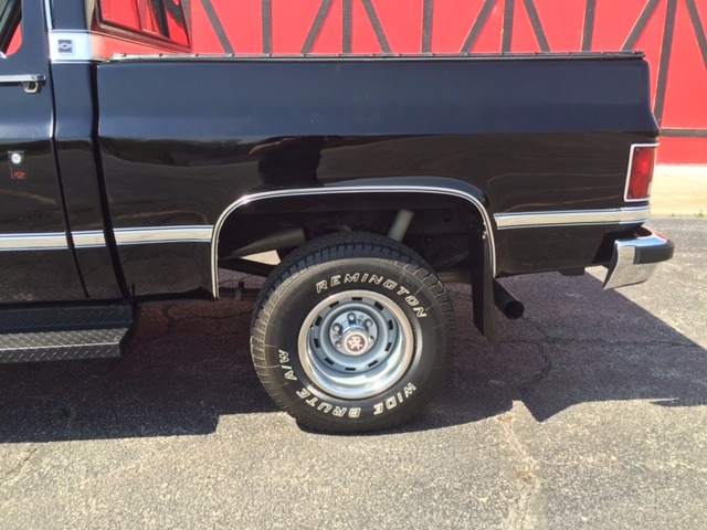 Used 1977 Chevrolet Pickup BIG PRICE DROP-SUPER CLEAN-4X4-SEE VIDEO | Mundelein, IL