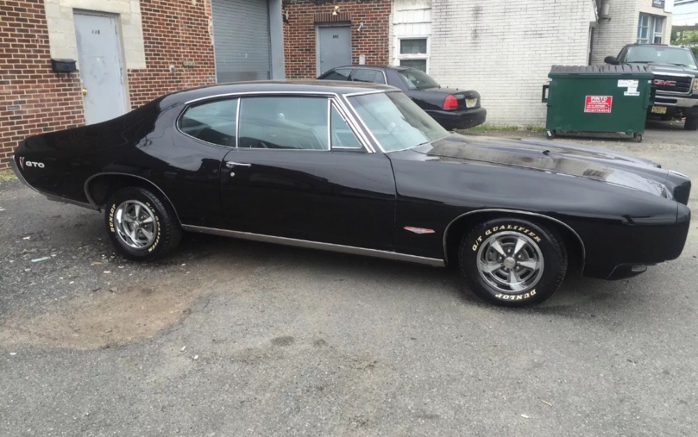 Used 1968 Pontiac GTO Starlight Black on Black-400-Tri Power-with 4 Speed- | Mundelein, IL