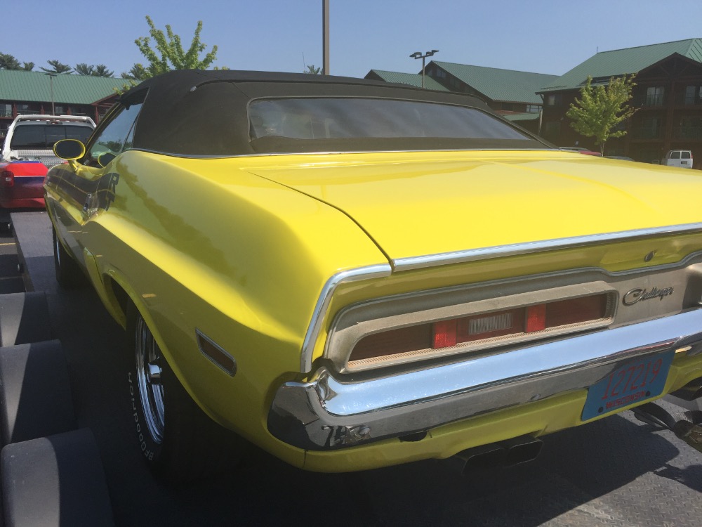 Used 1971 Dodge Challenger R/T Tribute convertible-Lemon Twist Yellow | Mundelein, IL