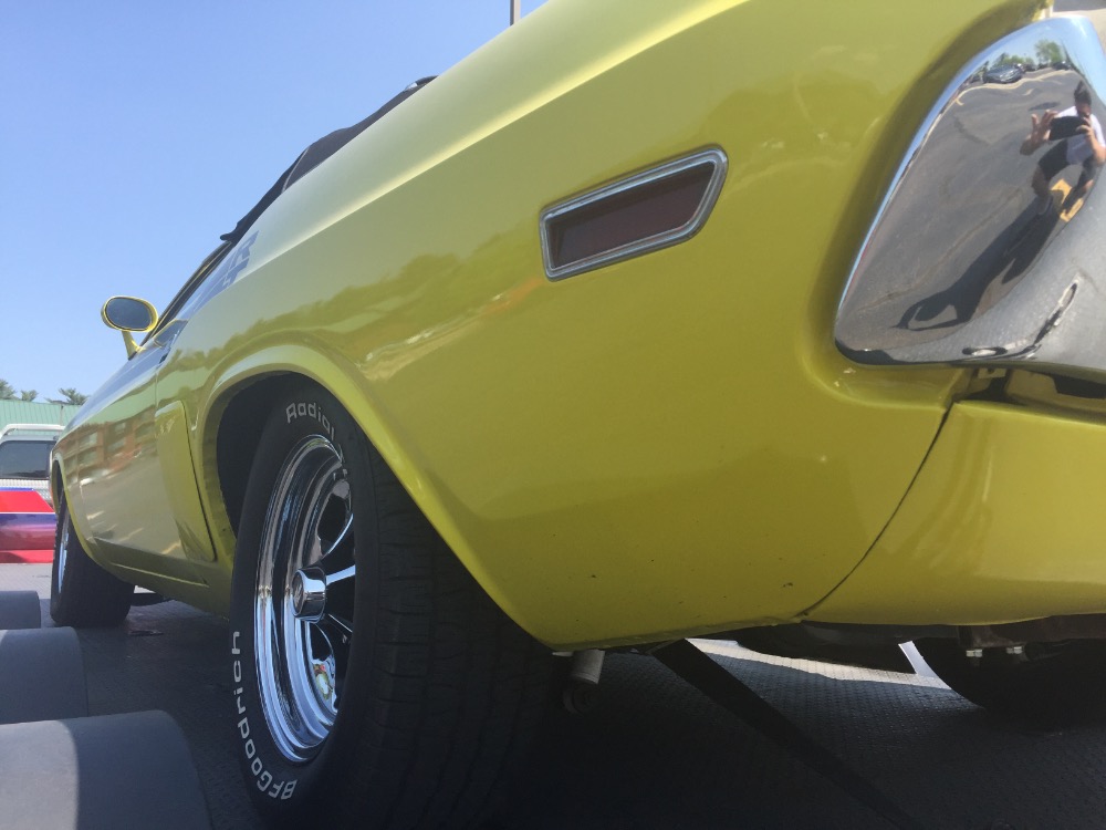 Used 1971 Dodge Challenger R/T Tribute convertible-Lemon Twist Yellow | Mundelein, IL