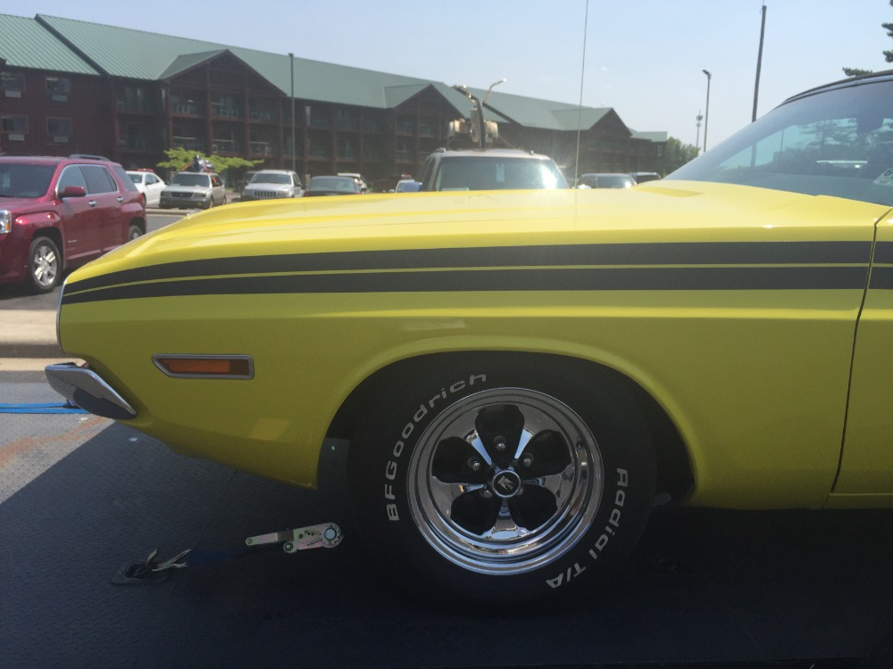 Used 1971 Dodge Challenger R/T Tribute convertible-Lemon Twist Yellow | Mundelein, IL
