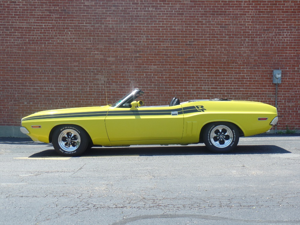 Used 1971 Dodge Challenger R/T Tribute convertible-Lemon Twist Yellow | Mundelein, IL