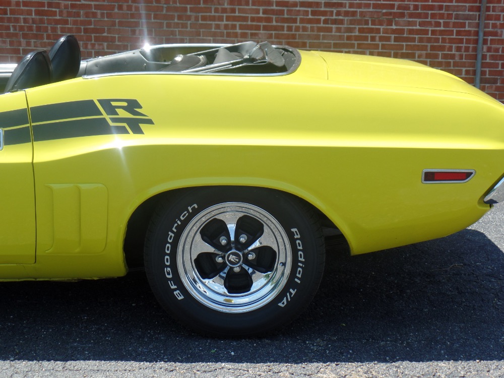 Used 1971 Dodge Challenger R/T Tribute convertible-Lemon Twist Yellow | Mundelein, IL