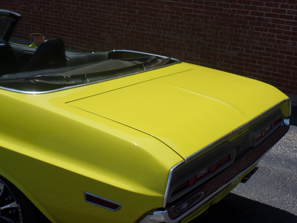 Used 1971 Dodge Challenger R/T Tribute convertible-Lemon Twist Yellow | Mundelein, IL