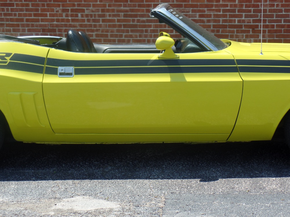 Used 1971 Dodge Challenger R/T Tribute convertible-Lemon Twist Yellow | Mundelein, IL