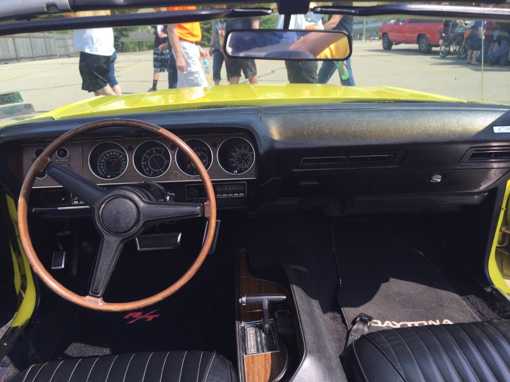 Used 1971 Dodge Challenger R/T Tribute convertible-Lemon Twist Yellow | Mundelein, IL