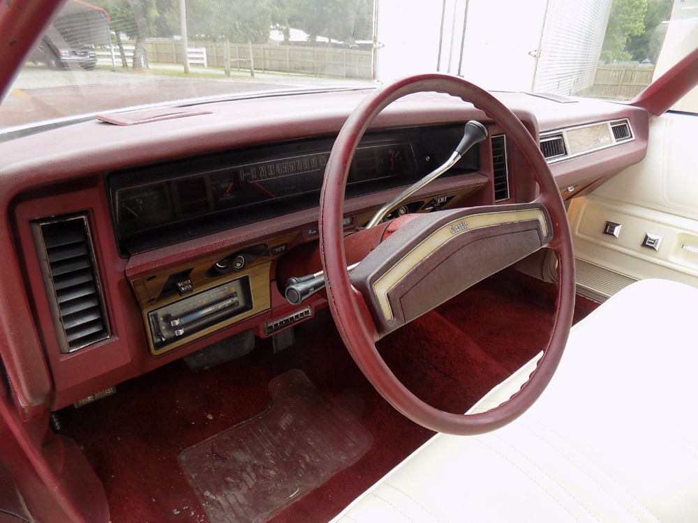 Used 1975 Chevrolet Caprice Classic -Numbers Matching desirable car- Summer Fun-SEE VIDEO | Mundelein, IL