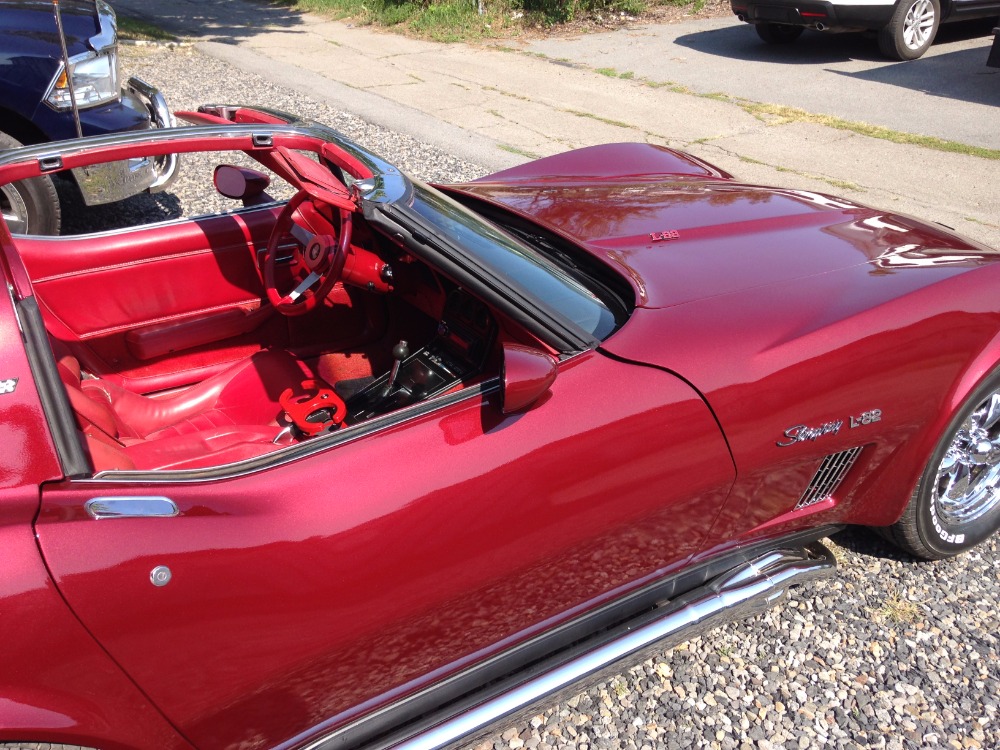 Used 1981 Chevrolet Corvette -COKE BOTTLE VETTE- FRESH PAINT- CUSTOM INTERIOR- | Mundelein, IL