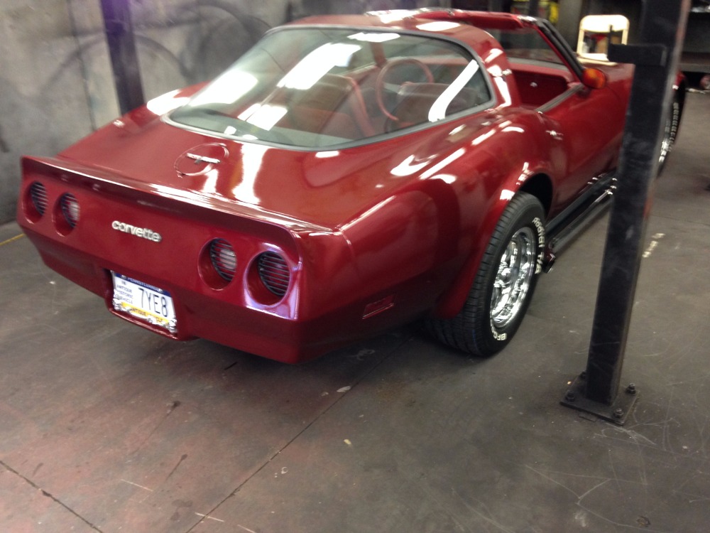 Used 1981 Chevrolet Corvette -COKE BOTTLE VETTE- FRESH PAINT- CUSTOM INTERIOR- | Mundelein, IL