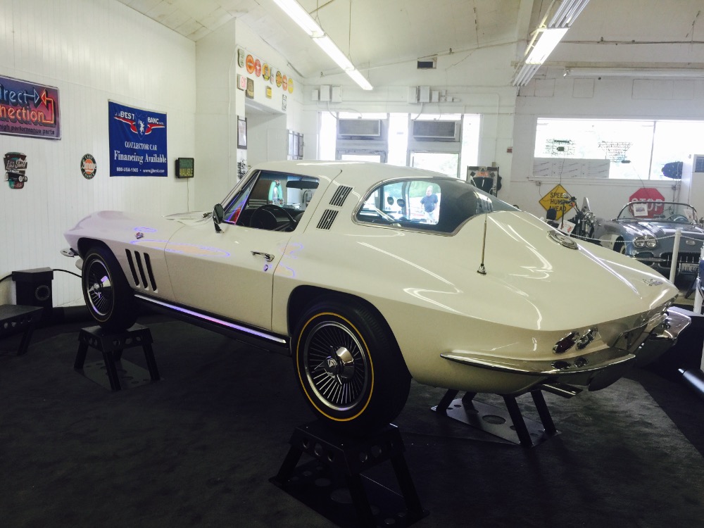 Used 1965 Chevrolet Corvette -DISCOUNT PRICE - ORIGINAL INTERIOR- NUMBERS MATCHING | Mundelein, IL