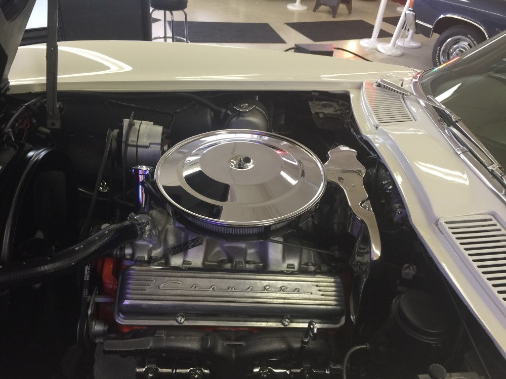 Used 1965 Chevrolet Corvette -DISCOUNT PRICE - ORIGINAL INTERIOR- NUMBERS MATCHING | Mundelein, IL