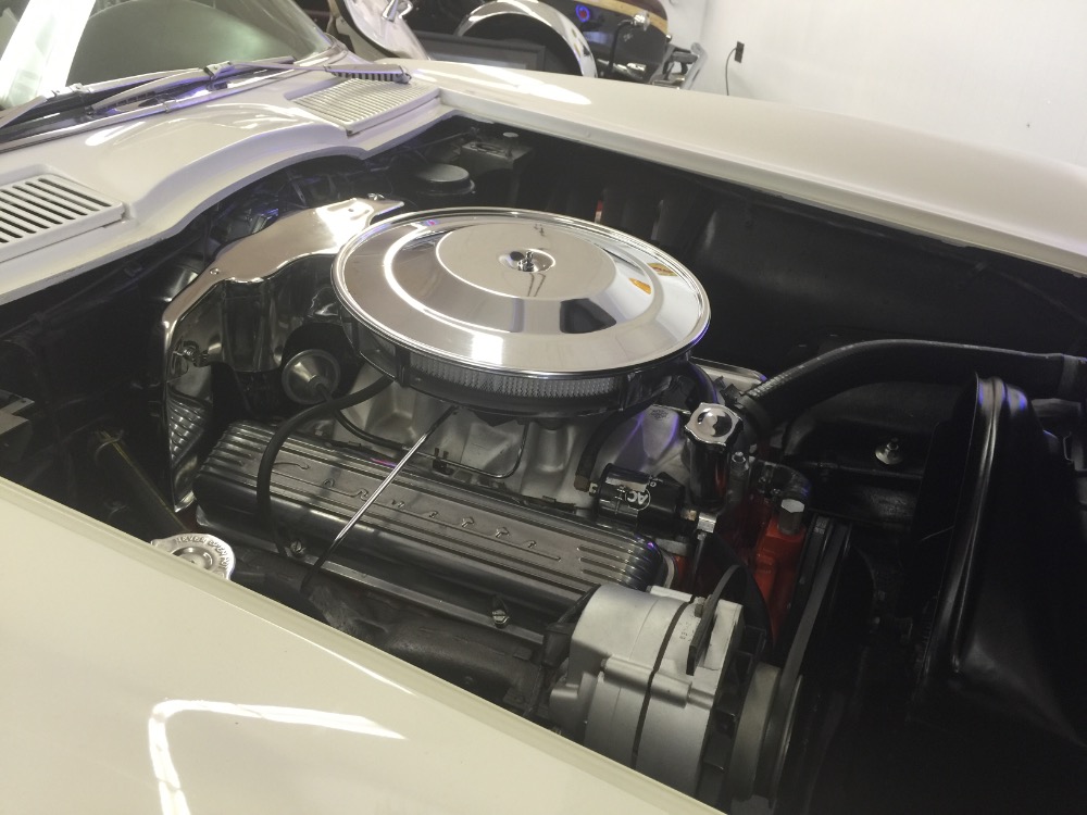 Used 1965 Chevrolet Corvette -DISCOUNT PRICE - ORIGINAL INTERIOR- NUMBERS MATCHING | Mundelein, IL