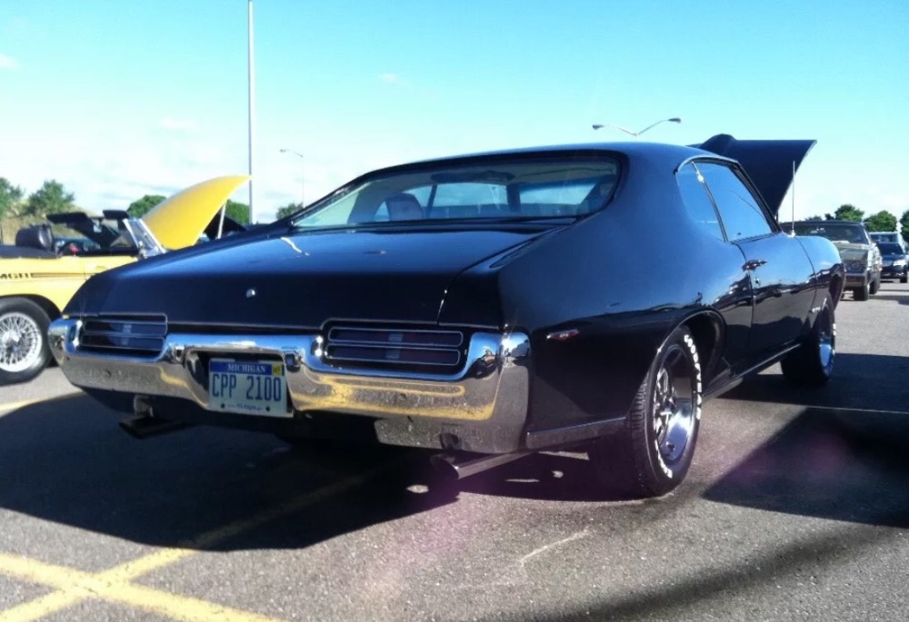 Used 1969 Pontiac GTO FRAME OFF Restored Condition- STARLIGHT BLACK | Mundelein, IL