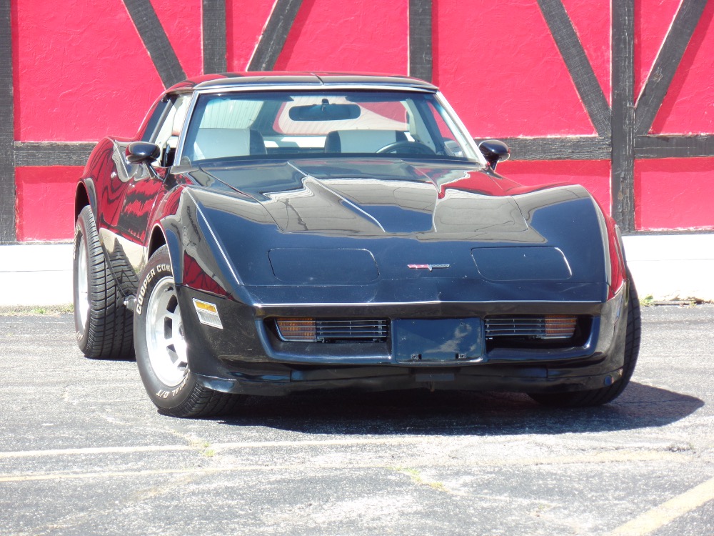 Used 1980 Chevrolet Corvette NICE BLACK PAINT-L82 C3-ONLY HAS 44,316 ORIGINAL MILES-SEE VIDEO | Mundelein, IL