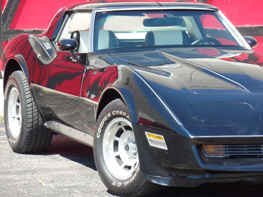 Used 1980 Chevrolet Corvette NICE BLACK PAINT-L82 C3-ONLY HAS 44,316 ORIGINAL MILES-SEE VIDEO | Mundelein, IL