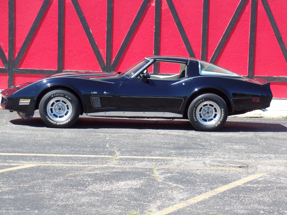Used 1980 Chevrolet Corvette NICE BLACK PAINT-L82 C3-ONLY HAS 44,316 ORIGINAL MILES-SEE VIDEO | Mundelein, IL