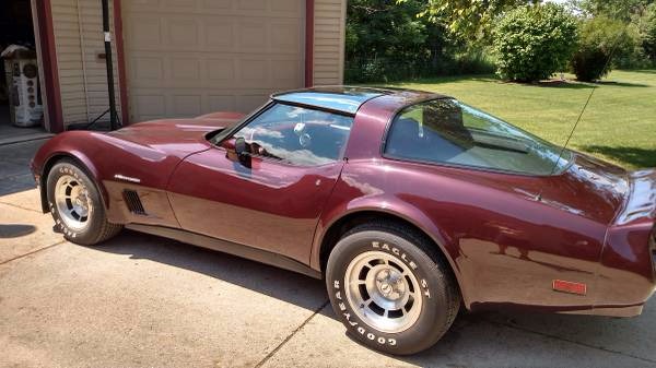 Used 1982 Chevrolet Corvette -NUMBERS MATCHING-NEW LOWER PRICE- | Mundelein, IL