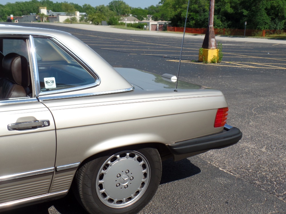 Used 1989 Mercedes Benz 560SL WELL MAINTAINED - SEE VIDEO | Mundelein, IL