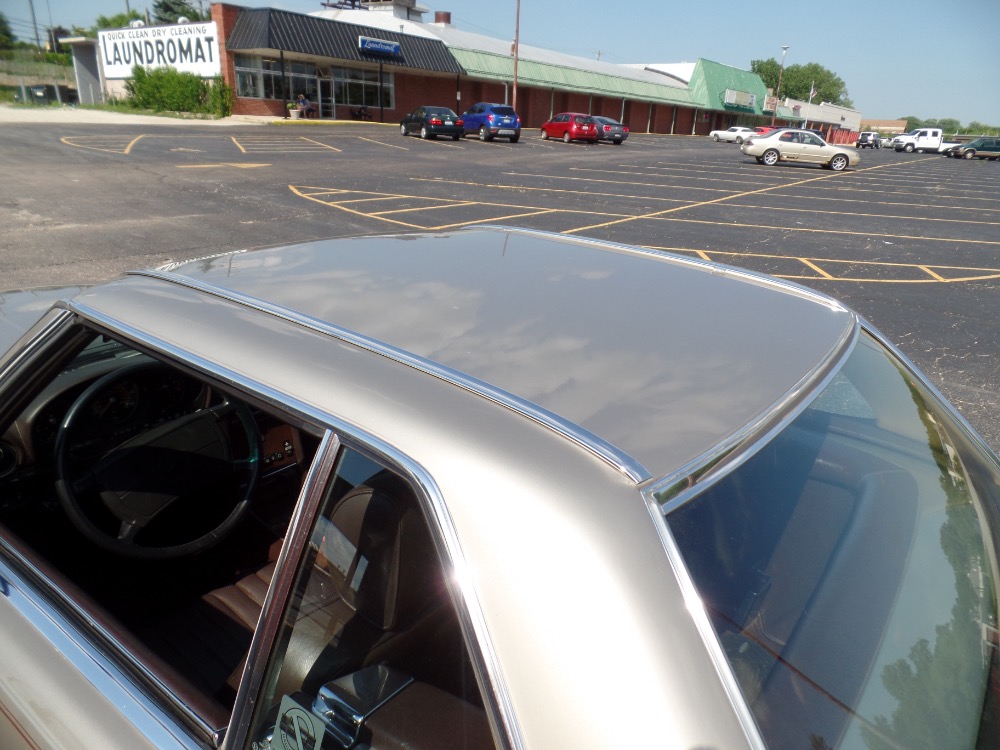 Used 1989 Mercedes Benz 560SL WELL MAINTAINED - SEE VIDEO | Mundelein, IL