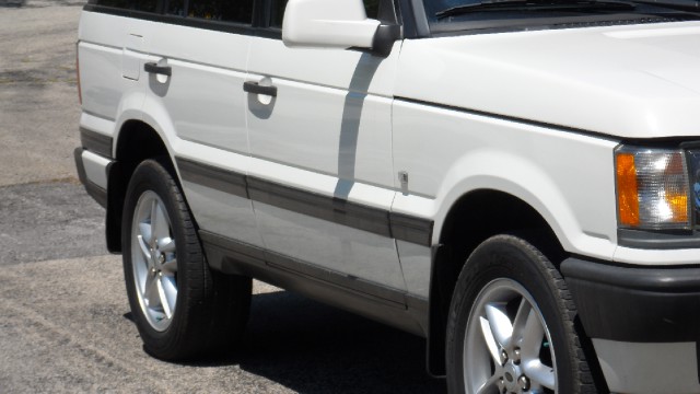 Used 2000 Land Rover Range Rover HSE-RETURNED TO OWNER | Mundelein, IL