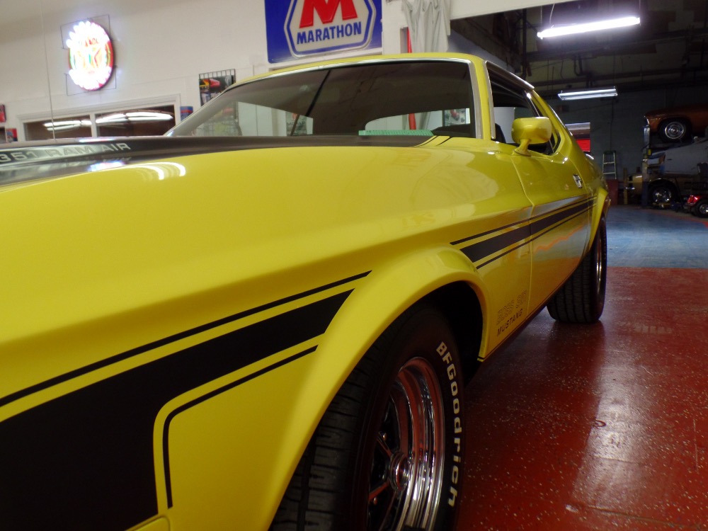 Used 1971 Ford Mustang 5 Speed Manual Coupe-Real Nice Condition | Mundelein, IL