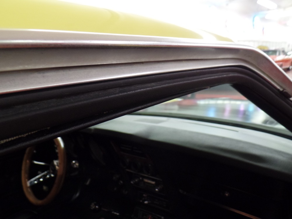 Used 1971 Ford Mustang 5 Speed Manual Coupe-Real Nice Condition | Mundelein, IL